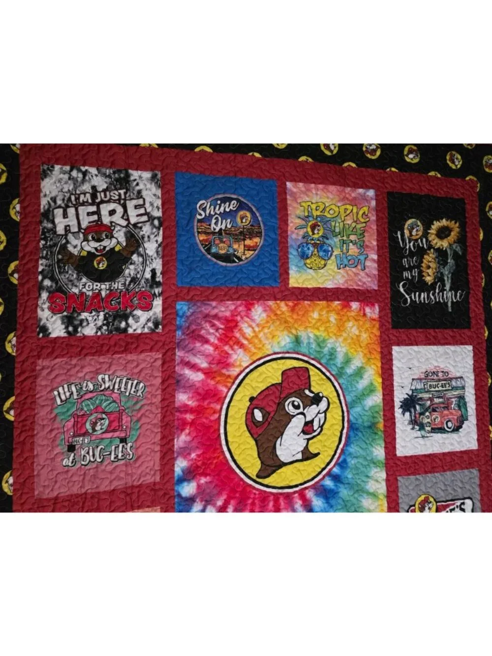 Buc-ees Blanket Quilted Quilt Throw 86 x 68 Bucees Red Patchwork Tie Dye